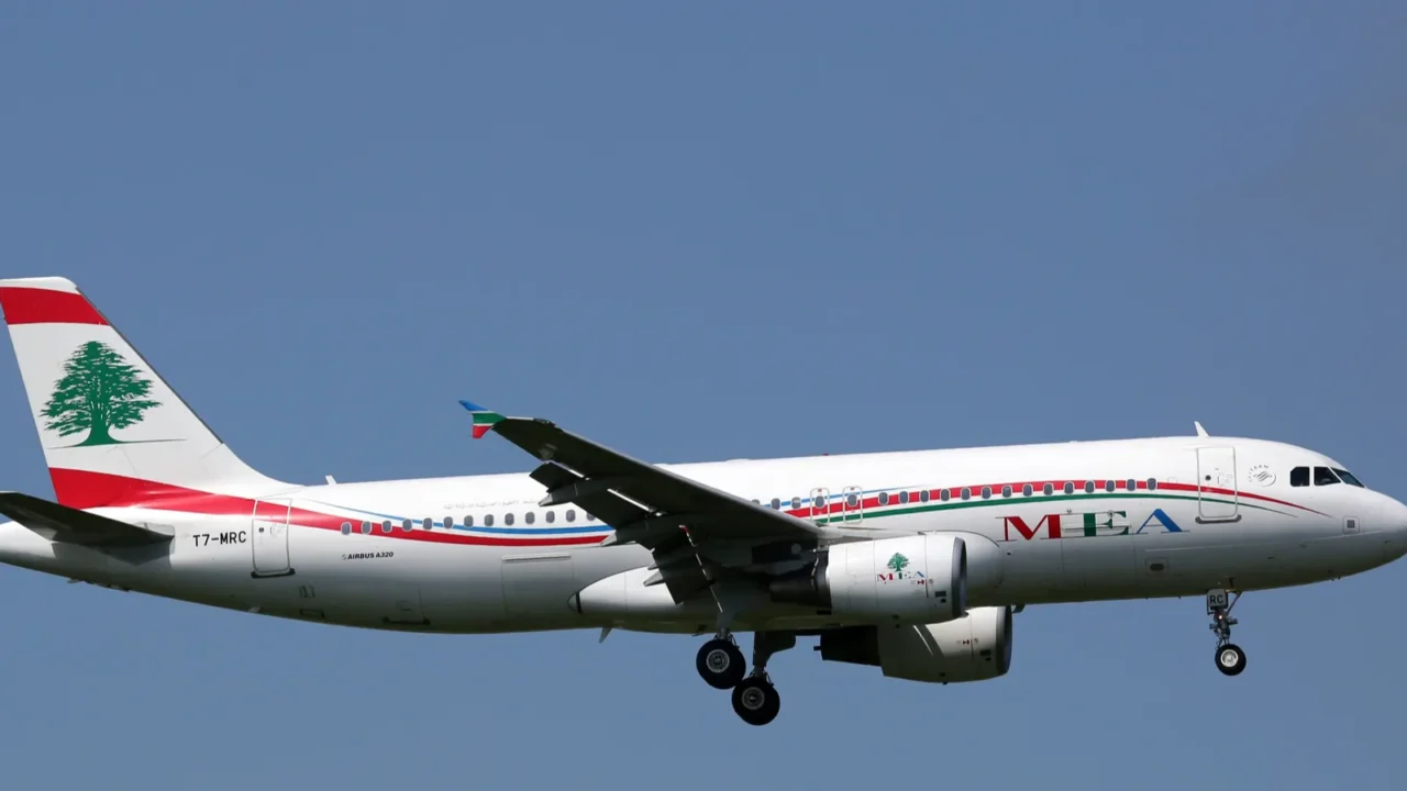 middle east airlines mea airbus a320 airplane
