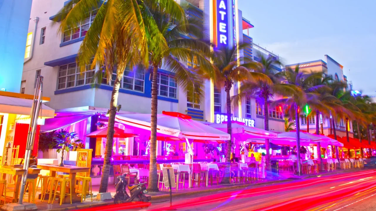 ocean drive in miami beach