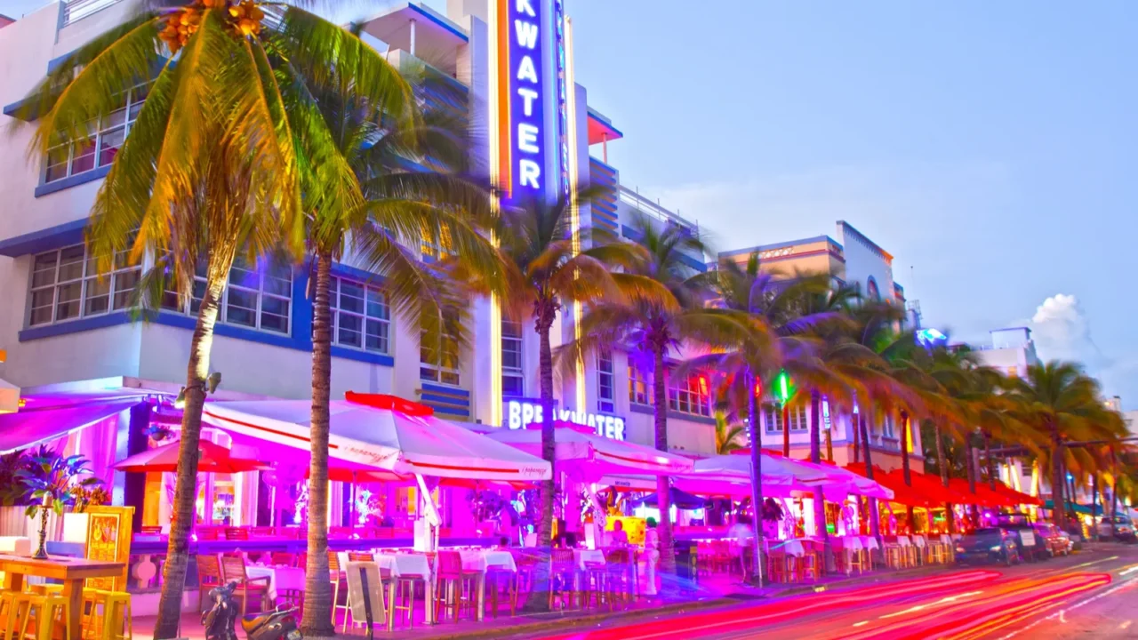 ocean drive in miami beach