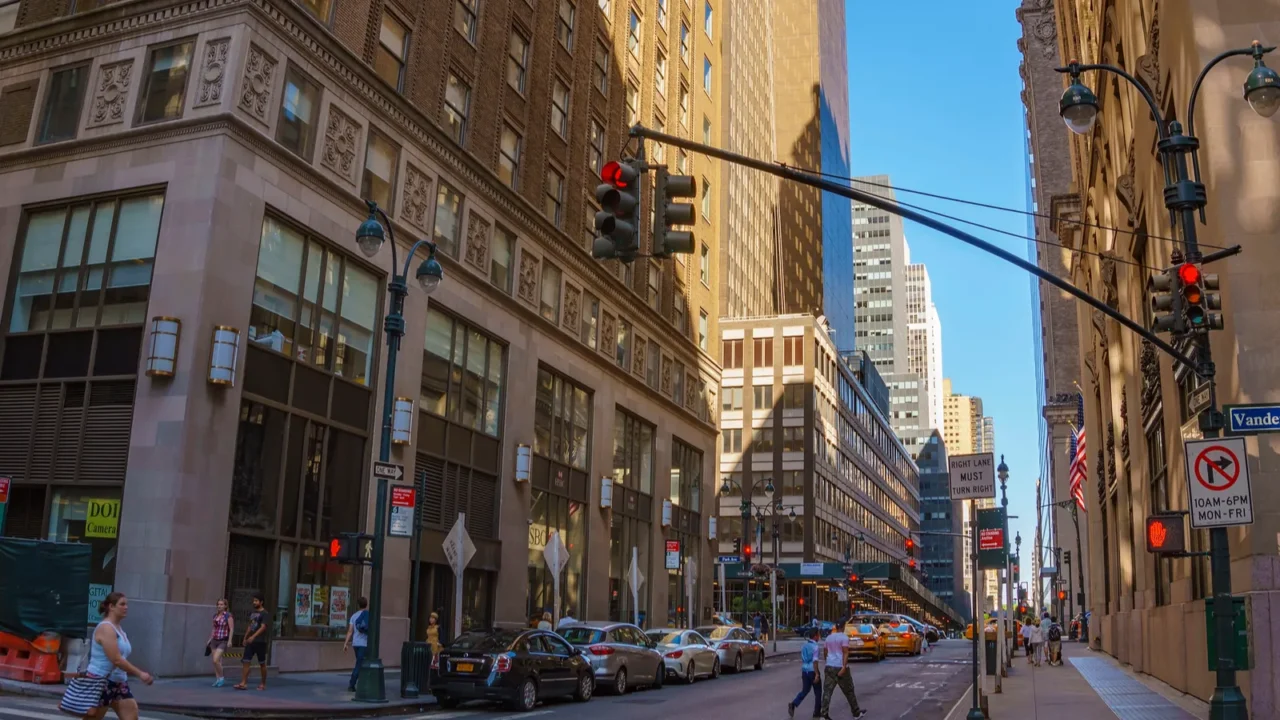 panoramic view of new york city buildings and skyscrapers