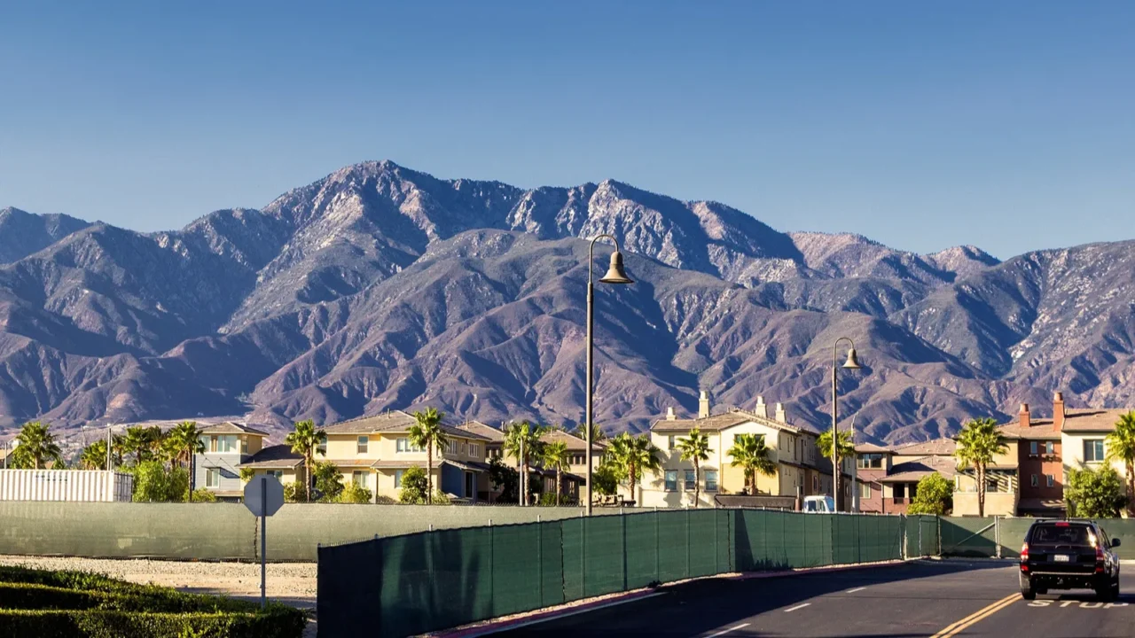 streets of ontario city in california with beautiful mountains in