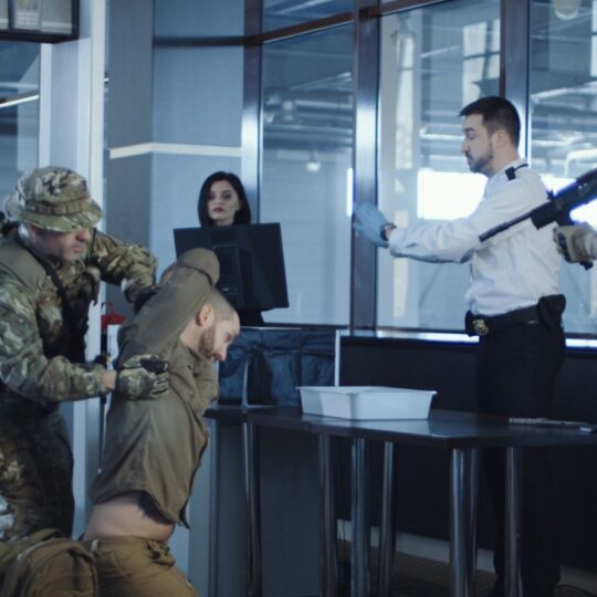 More than 800 arrested by ICE after TSA tips